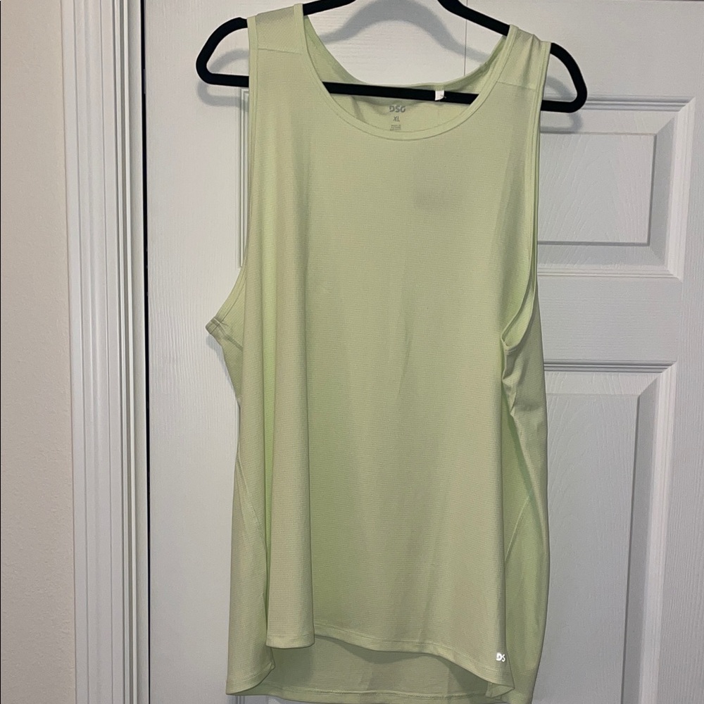 NWT Men's DSG Tank Top in Pale Neon Green. Size XL